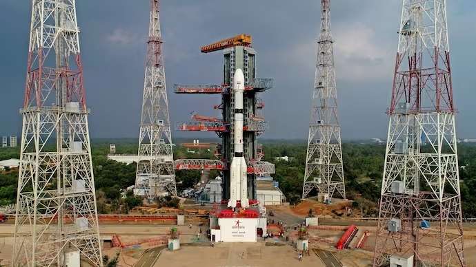 Isro set to launch INSAT-3DS on GSLV-F14 today