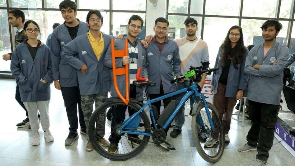 स्टूडेंट की जबरदस्त खोज : सस्ती और तेज इलेक्ट्रिक साइकिल